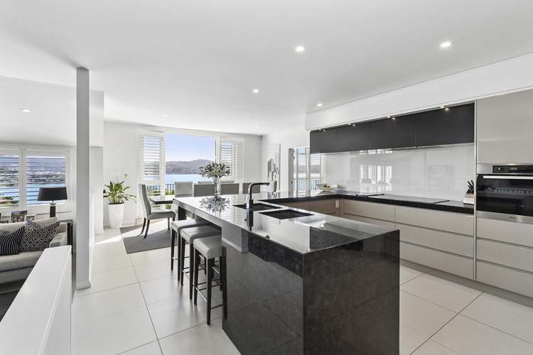 10 Countess Close Maupuia_12