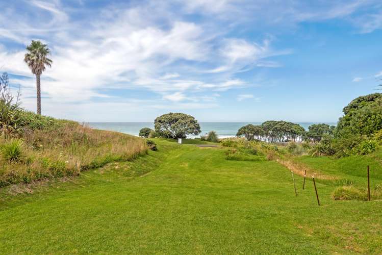 Lot 2 DP 568079, Sirrah Street Okitu_9