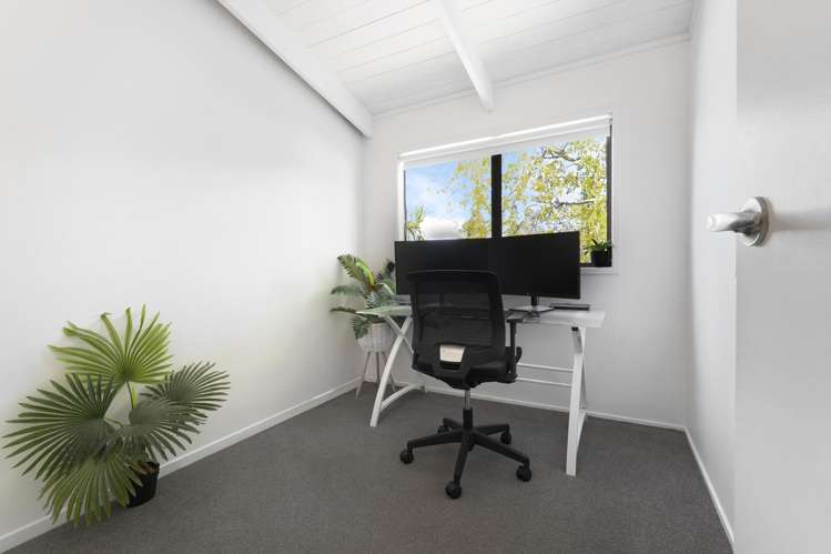 58B Aeroview Drive Beach Haven_14