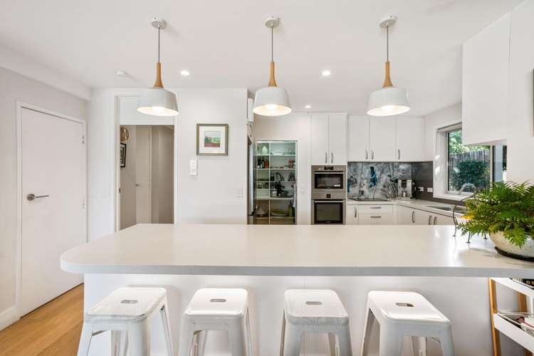 196 Riddell Road Glendowie_7