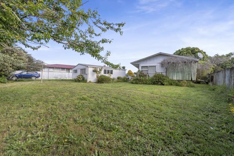 10 & 12 Humphreys Place Mangere_8