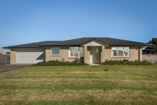 Outstanding Value in Athenree!