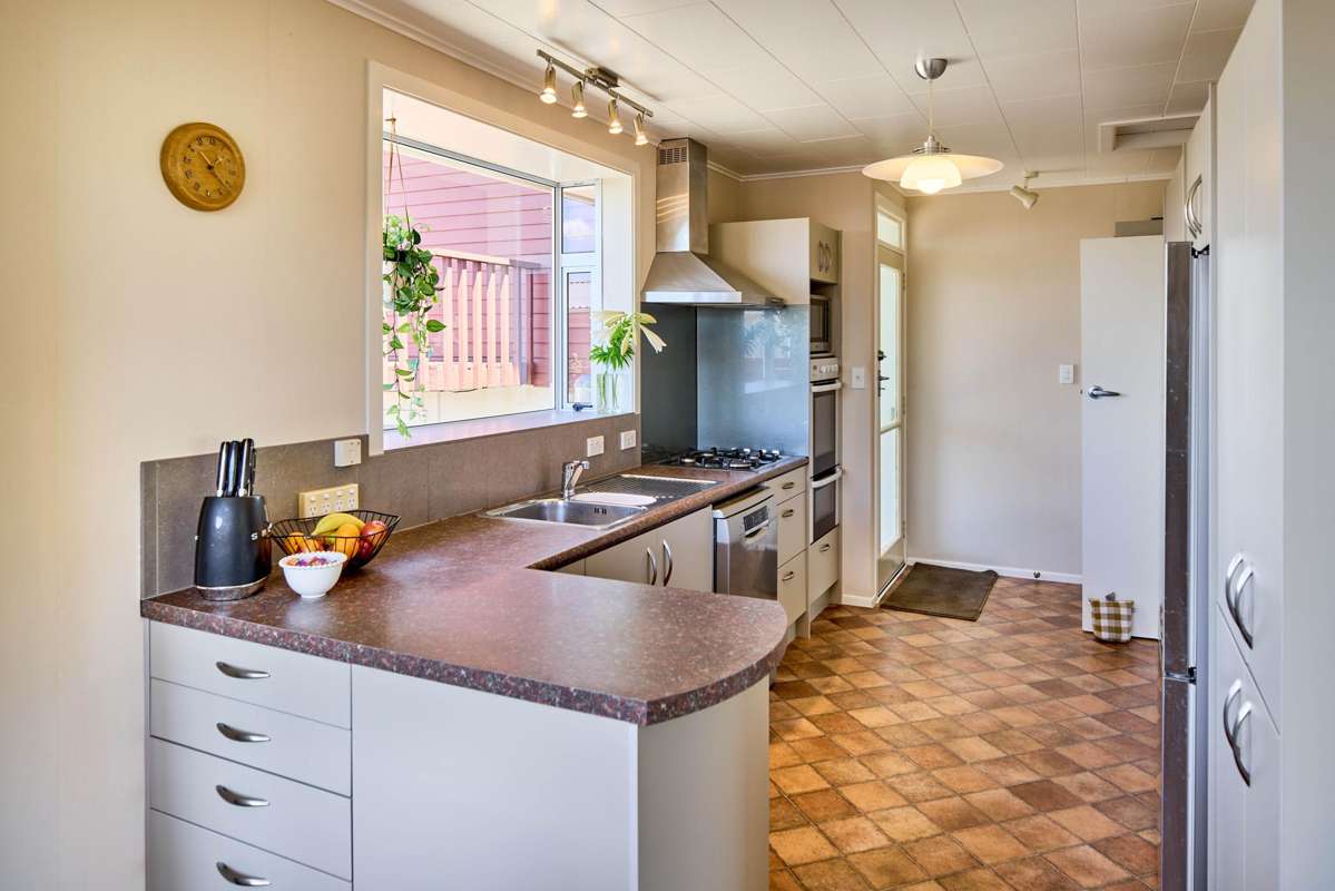 22 Reese Jones Grove_1