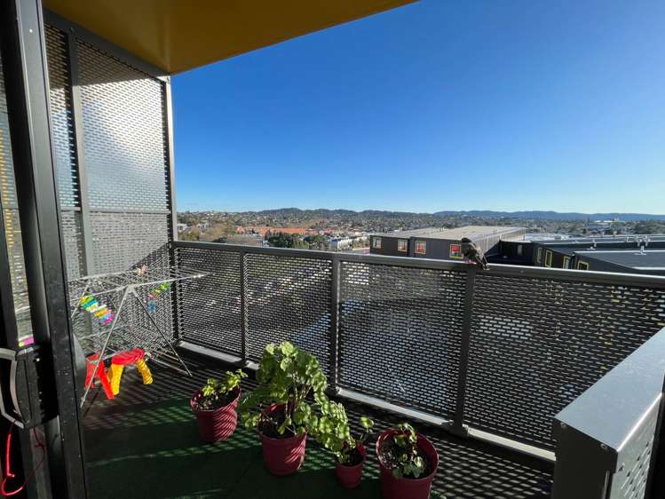 805/20 Mccrae Way New Lynn_7