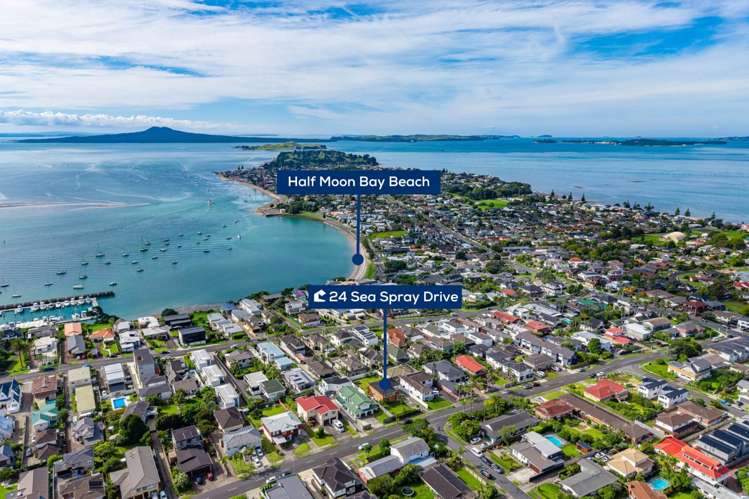 24 Sea Spray Drive Bucklands Beach_23