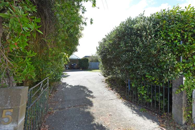 5 Camp Street Silverstream_15