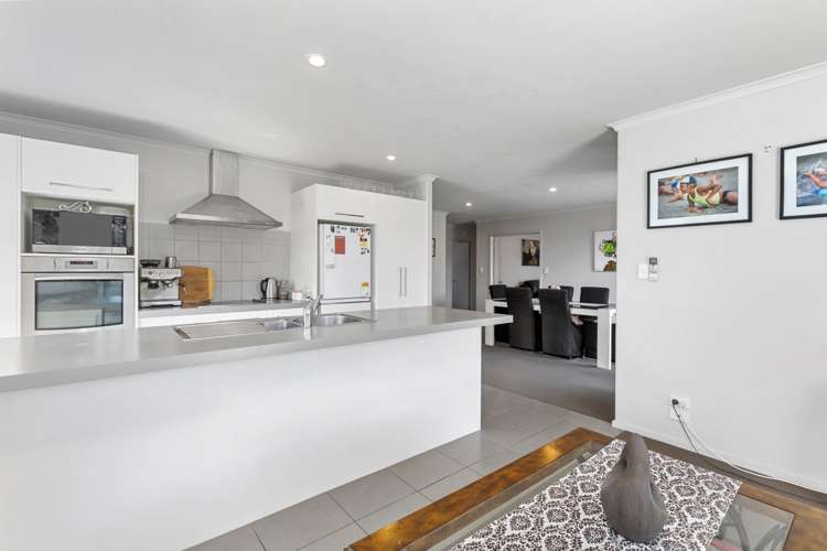 76 Carrington Drive Papamoa_5