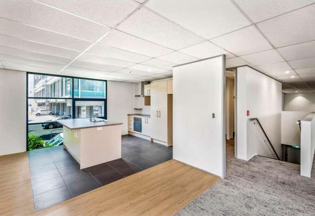 Quality Mount Eden Office