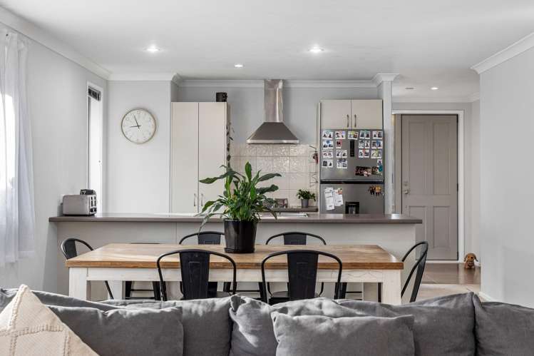 6 Blossom Grove Papamoa_8