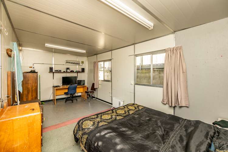 16 June Street Highfield_23