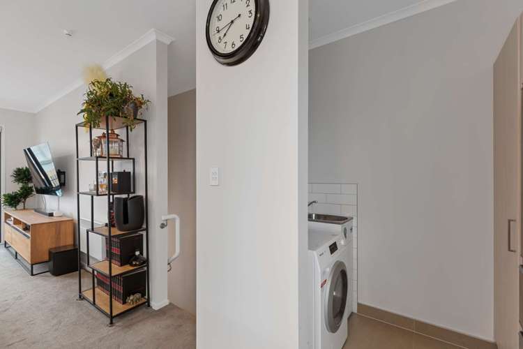 5 Awamarino Way Westgate_10
