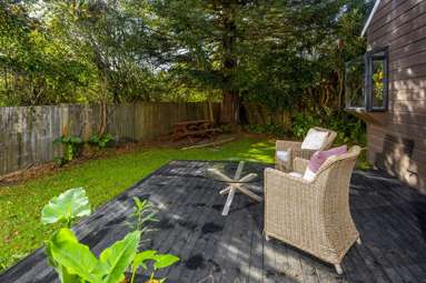 2/32 Centorian Drive_4