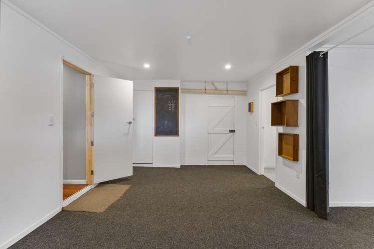 2/48 Ngamotu Road Hilltop_13