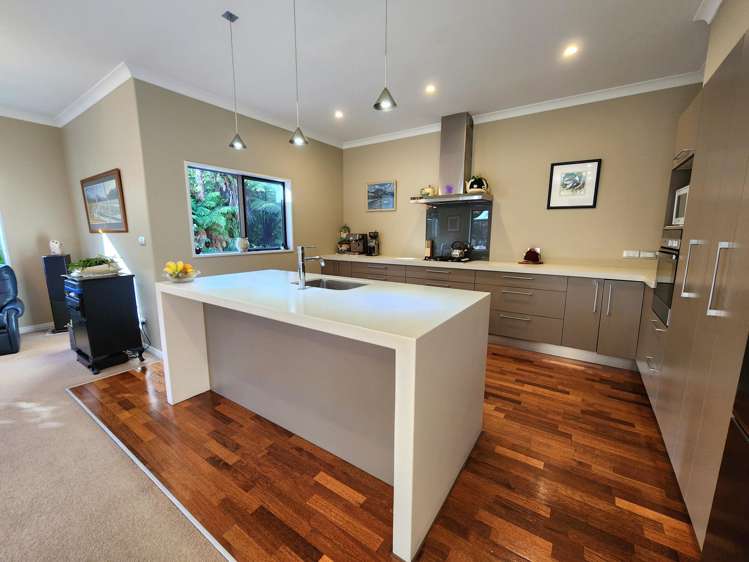 122B Rutherglen Road_1