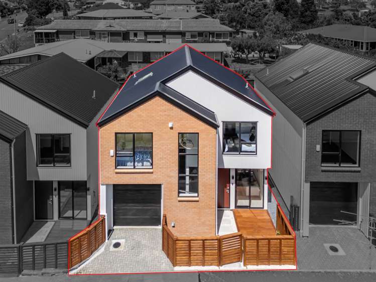 Lot 2-4/121 White Swan Road Mt Roskill_36