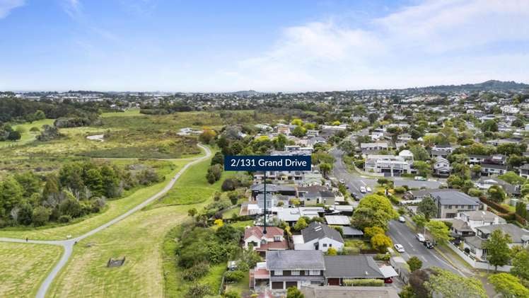 2/131 Grand Drive Remuera_11