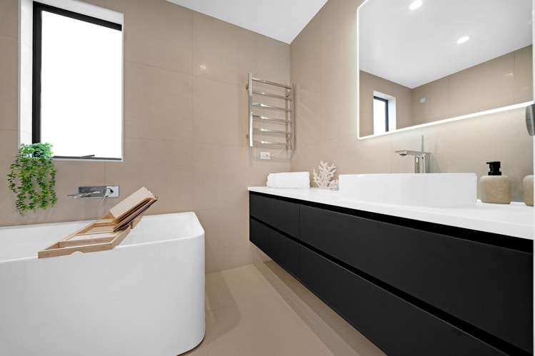 1 Meadowridge Drive Flat Bush_30