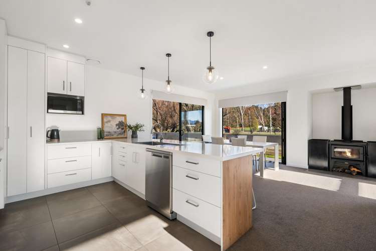 10 Alice Burn Drive Luggate_4