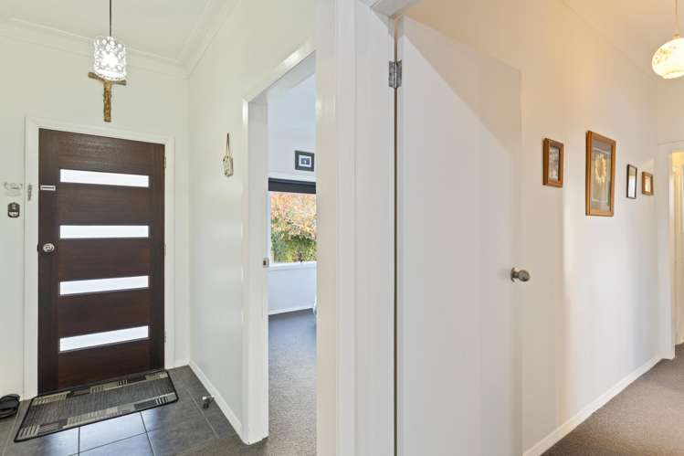 25a Paynters Avenue Strandon_15