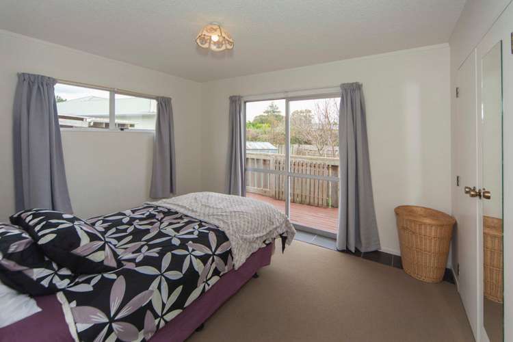 2/55 Mcleod Road Te Atatu South_8