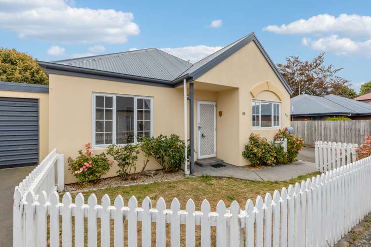 10/55 Parade Court Addington_10