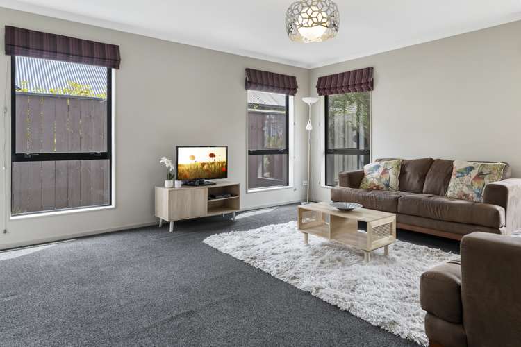 40 Sunningdale Drive Stoke_11