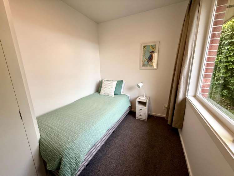  72 Stanbury Avenue Somerfield_16