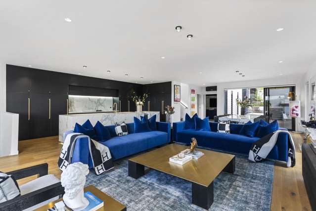 12 Grand Ridge Avenue Flat Bush_2
