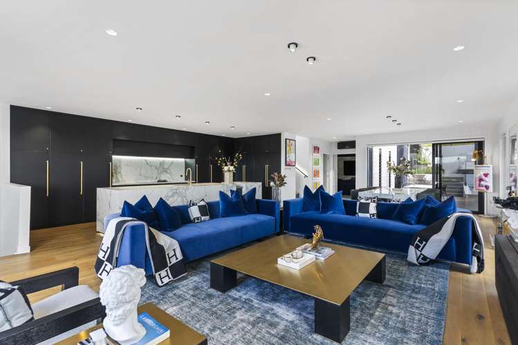12 Grand Ridge Avenue Flat Bush_1