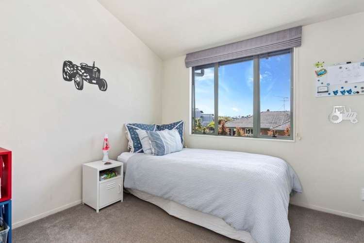 8/171 Riddell Road Glendowie_17