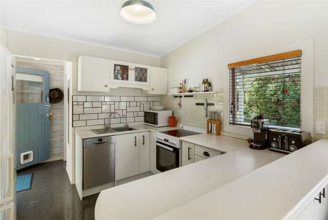 63 Frank Street Oneroa_4