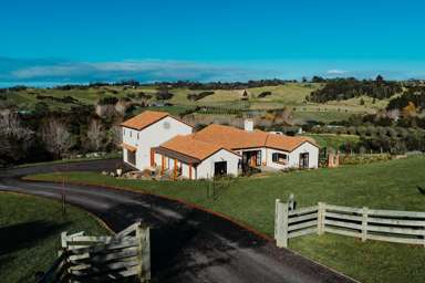 448 King Road_2