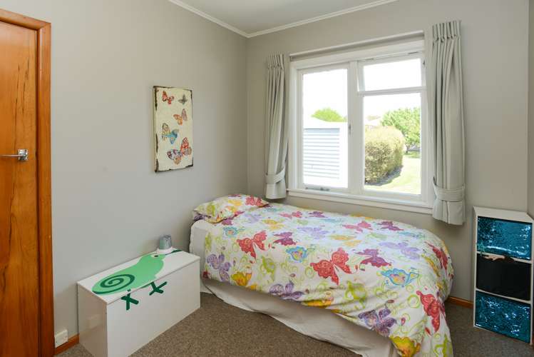 4 Elizabeth Place Clive_7