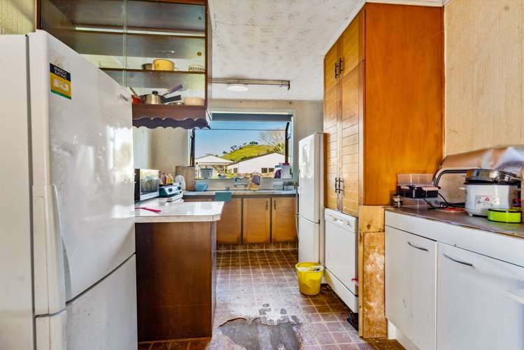 34 Sullivan Avenue Mangere Bridge_20