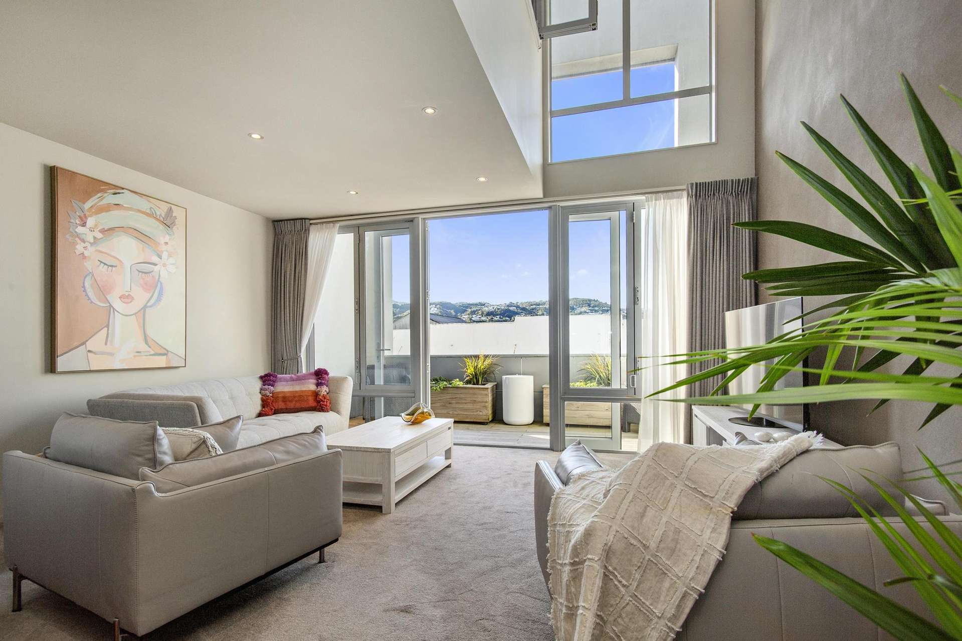 2/220 Jackson Street Petone_0