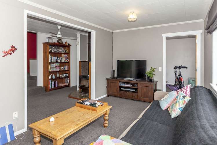 74 Neavesville Road Puriri_4