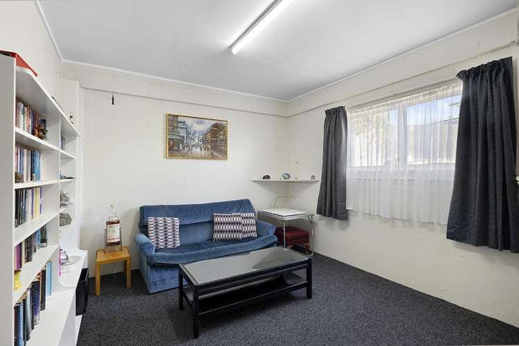 8 Hillcrest Street Glen Avon_21