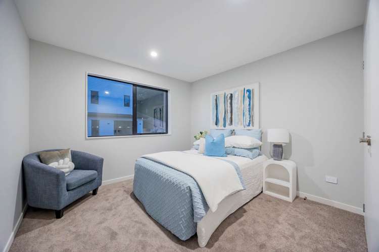 27A Kyle Road Greenhithe_30