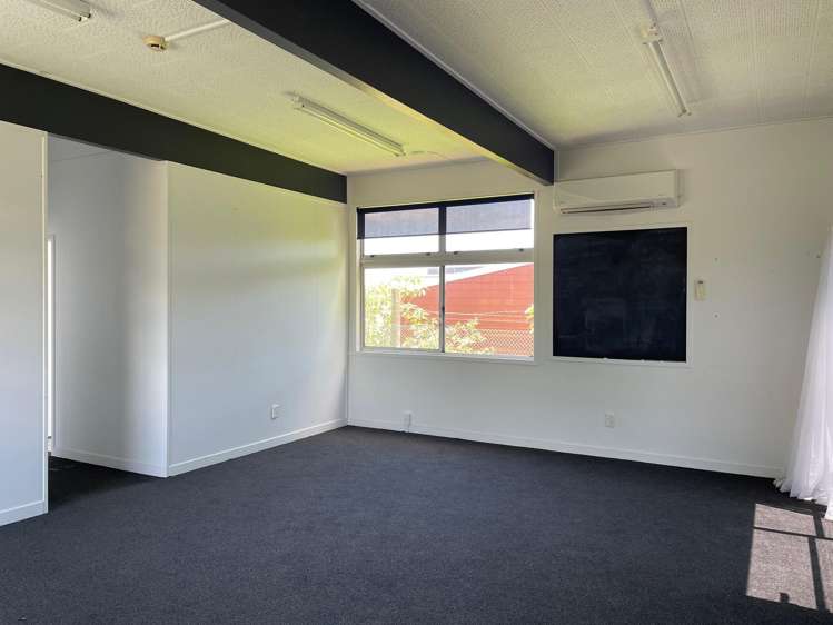 2-10 Corbett Road Bell Block_5