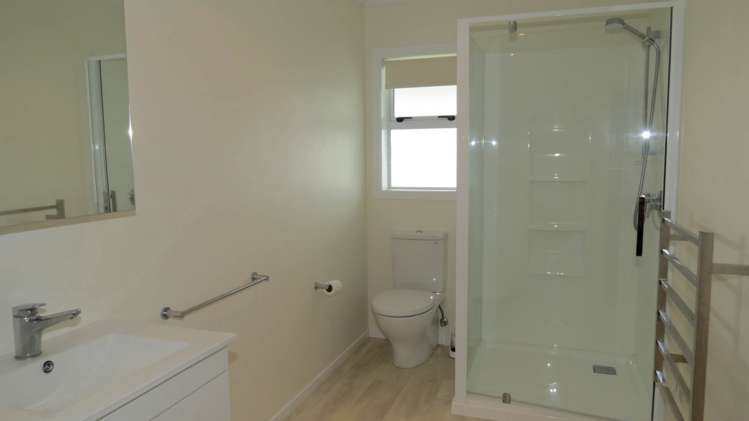 98 Orere Point Road Orere Point_11