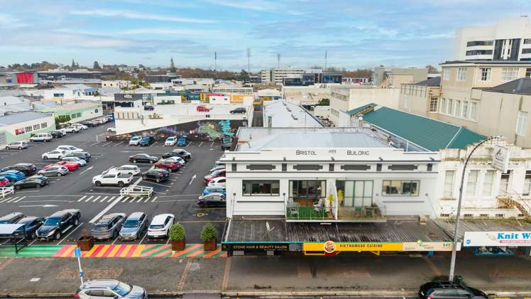 4/641 Victoria Street Hamilton Central_2