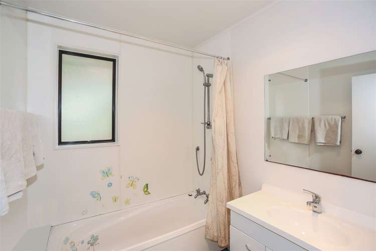 2/13 Edmund Hillary Avenue Papakura_12