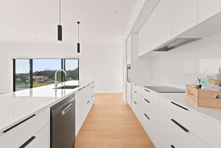 13B Cunningham Lane Oakura_7