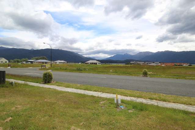 28 Pounamu Drive Te Anau_1