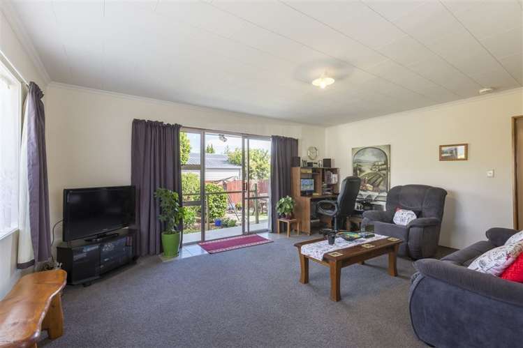 35 Andrew Street Stoke_3