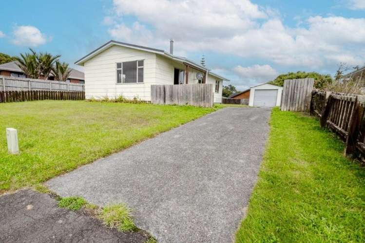 37 Arnott Heights Greymouth_34