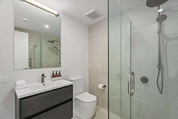 Apt 16, 7 Northlake Drive Wanaka_10