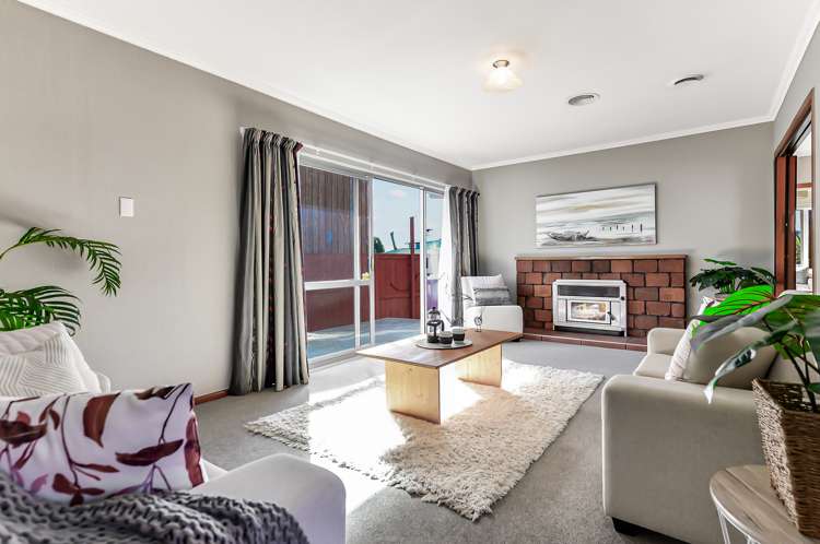 86 Ranui Street Dinsdale_10