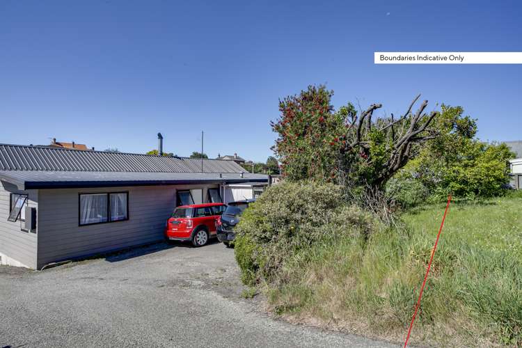 8 Roslyn Terrace West End_1