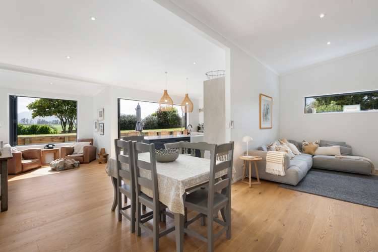 14 Abbott Road Waikino_10